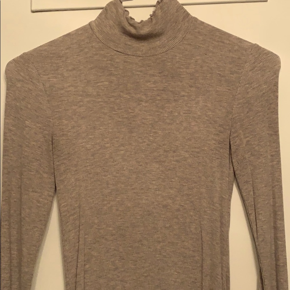 Wilfred turtle neck